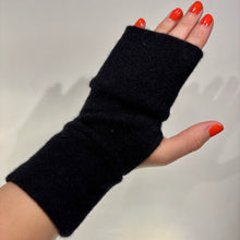 Load image into Gallery viewer, Flip Mitts