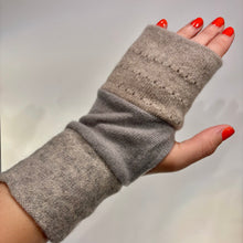 Load image into Gallery viewer, Flip Mitts