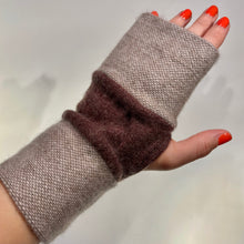 Load image into Gallery viewer, Flip Mitts