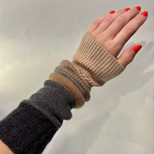 Load image into Gallery viewer, Ribbed Recycled Cashmere Sleeves