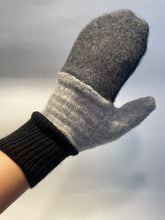 Load image into Gallery viewer, Cashmere Mittens