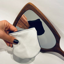 Load image into Gallery viewer, Leather XS Zipper Pouch