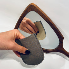 Load image into Gallery viewer, Mini Leather Card Holder