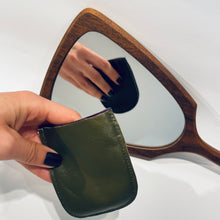 Load image into Gallery viewer, Mini Leather Card Holder