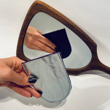 Load image into Gallery viewer, Mini Leather Card Holder