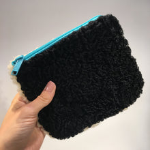 Load image into Gallery viewer, Medium Shearling Pouch