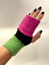 Load image into Gallery viewer, Flip Mitts