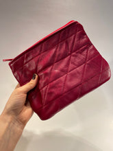 Load image into Gallery viewer, Quilted Leather Pouches