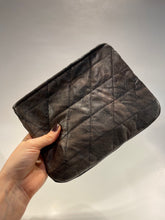 Load image into Gallery viewer, Quilted Leather Pouches