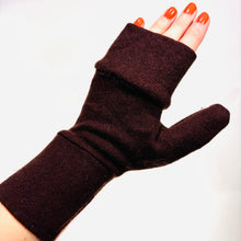 Load image into Gallery viewer, Fingerless Mittens *ONLINE EXCLUSIVE STYLE*
