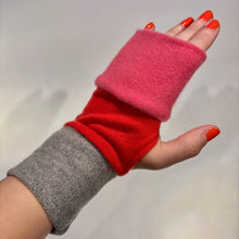 Load image into Gallery viewer, Flip Mitts
