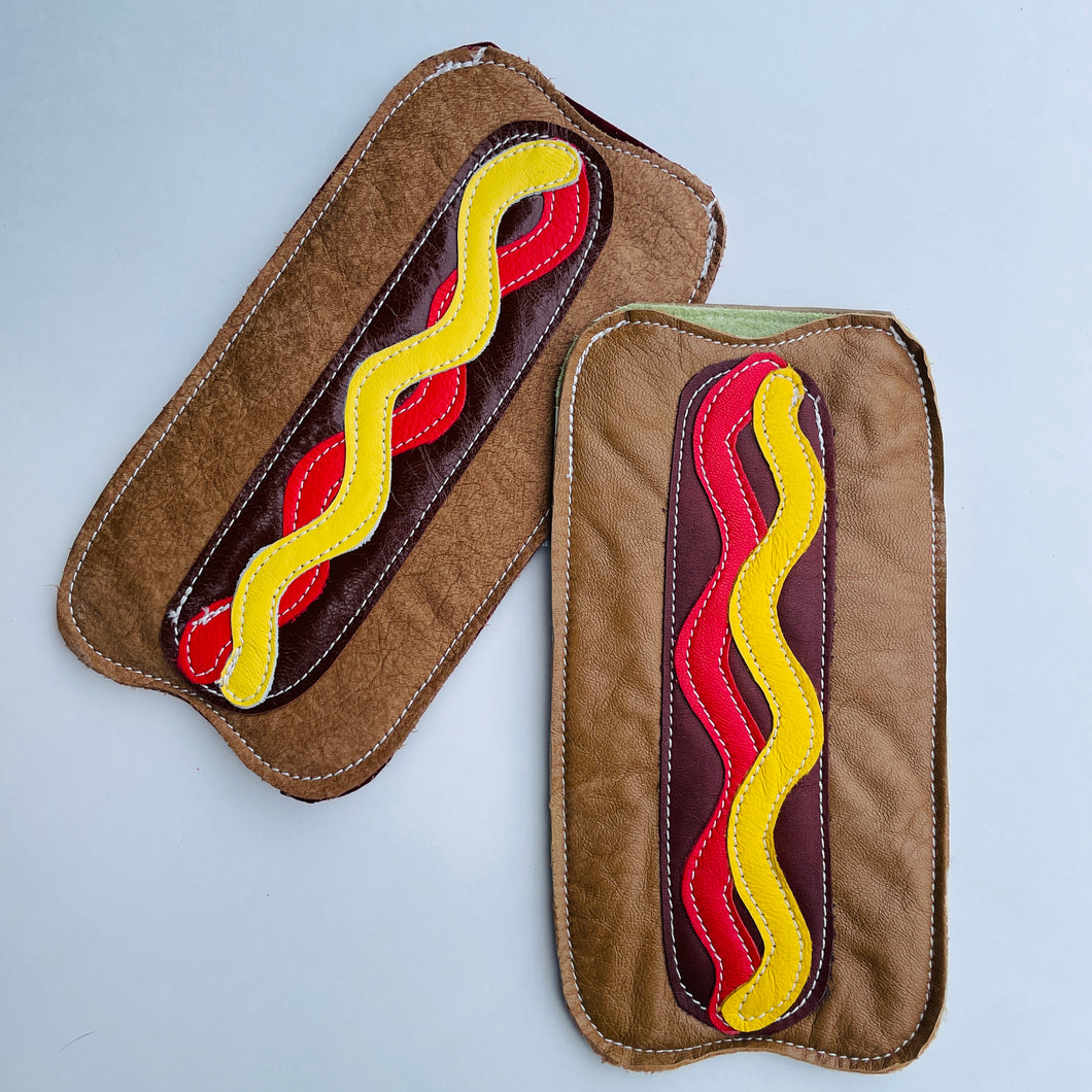 **Veggie Dog Sunnies Case**