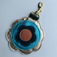 Load image into Gallery viewer, **Bag Charms - Flowers**
