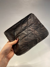 Load image into Gallery viewer, Quilted Leather Pouches

